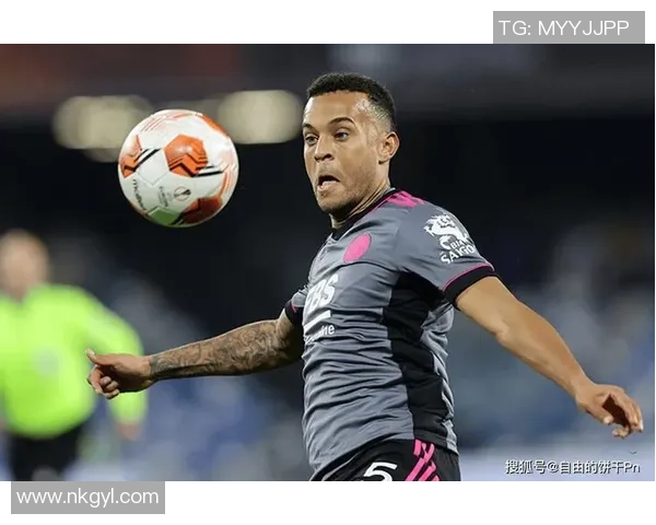 足球直播平台如何支持球星发展和提升影响力的策略分析